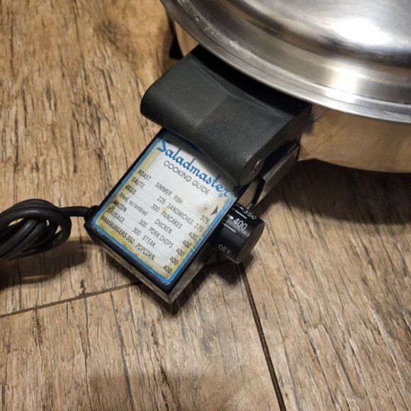 Vintage Saladmaster Oil Core Electric Skillet Model 7817 w Vapor Lid - Picture 4 of 16